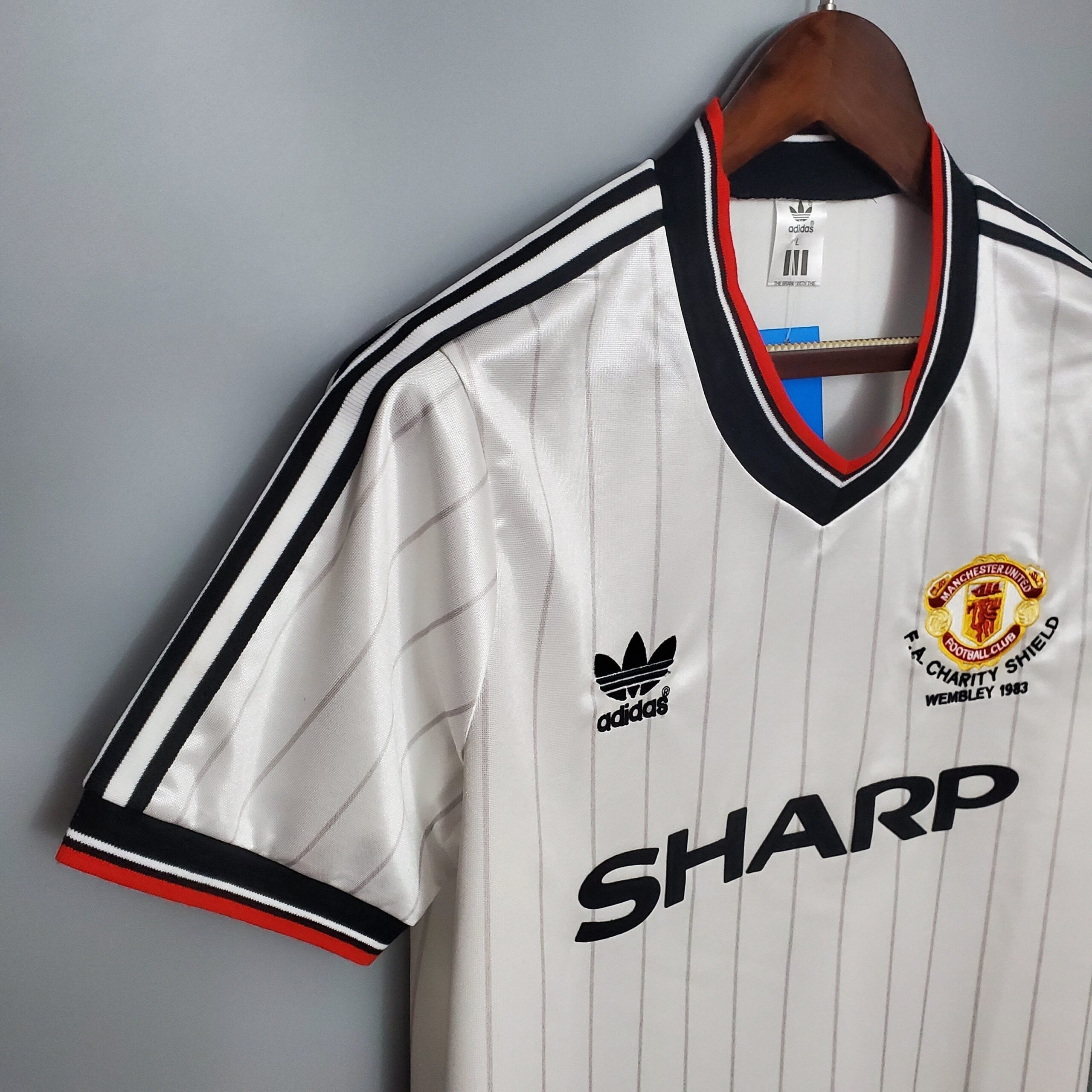 Manchester United Maillot Rétro 1983