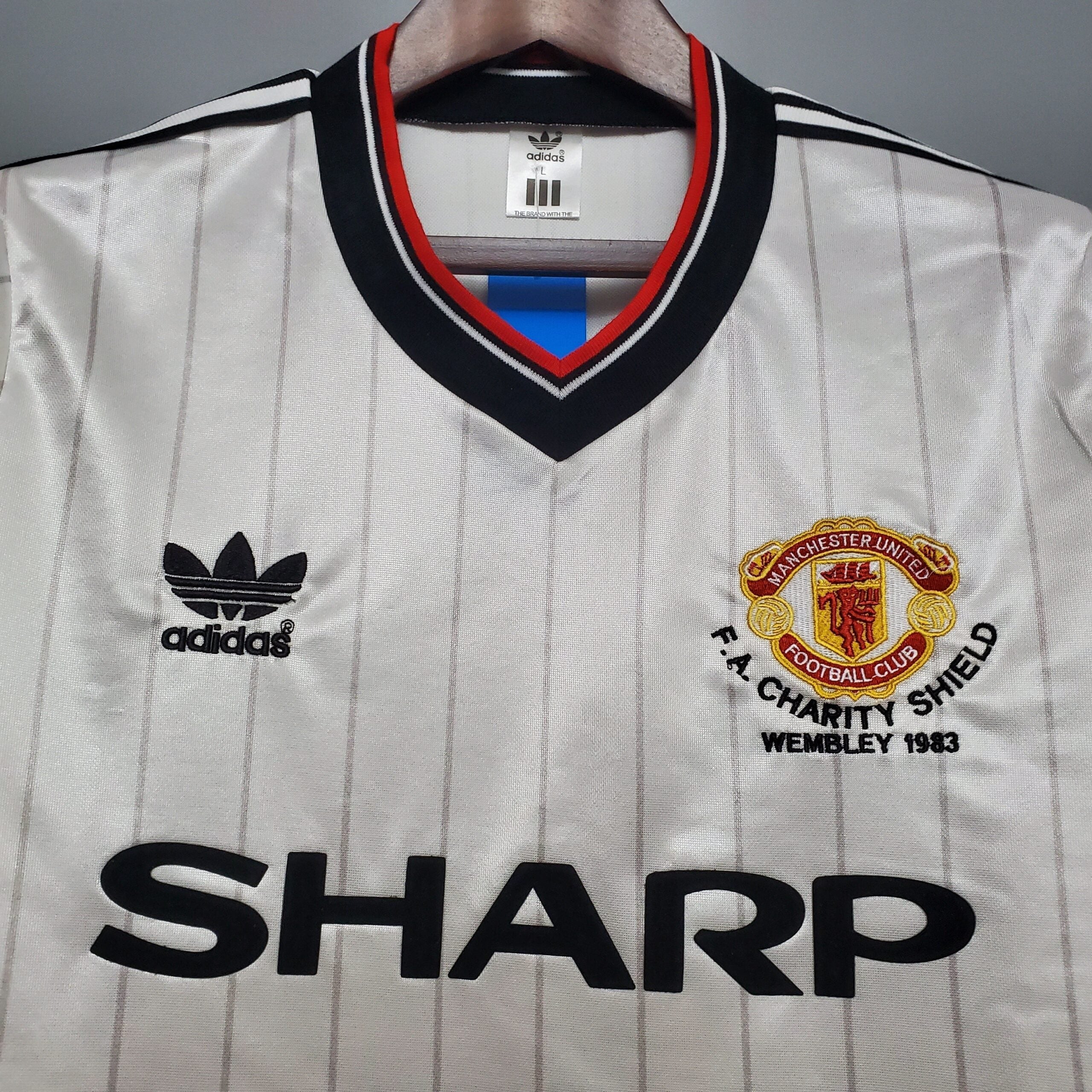 Manchester United Maillot Rétro 1983