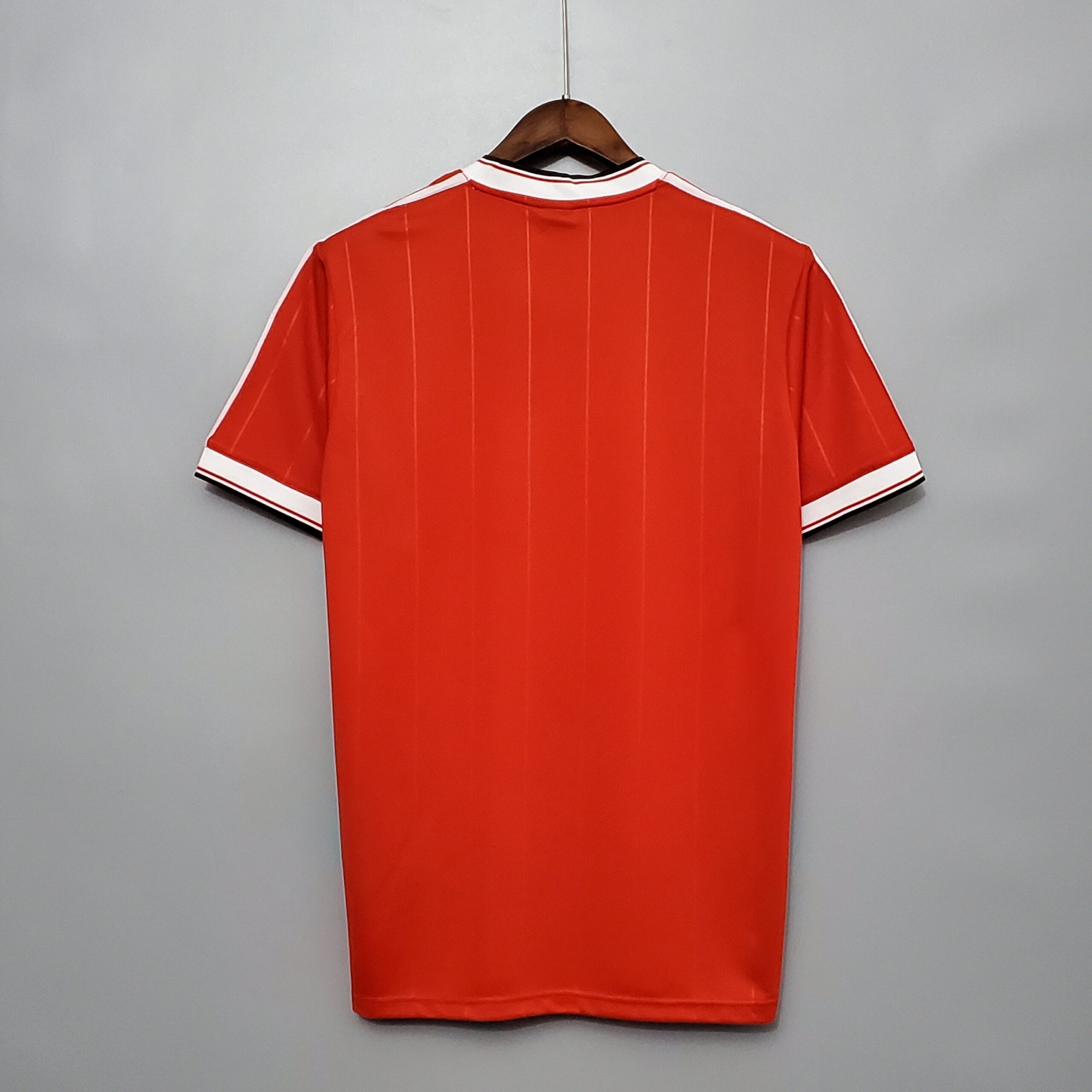 Manchester United Maillot Rétro 83/84