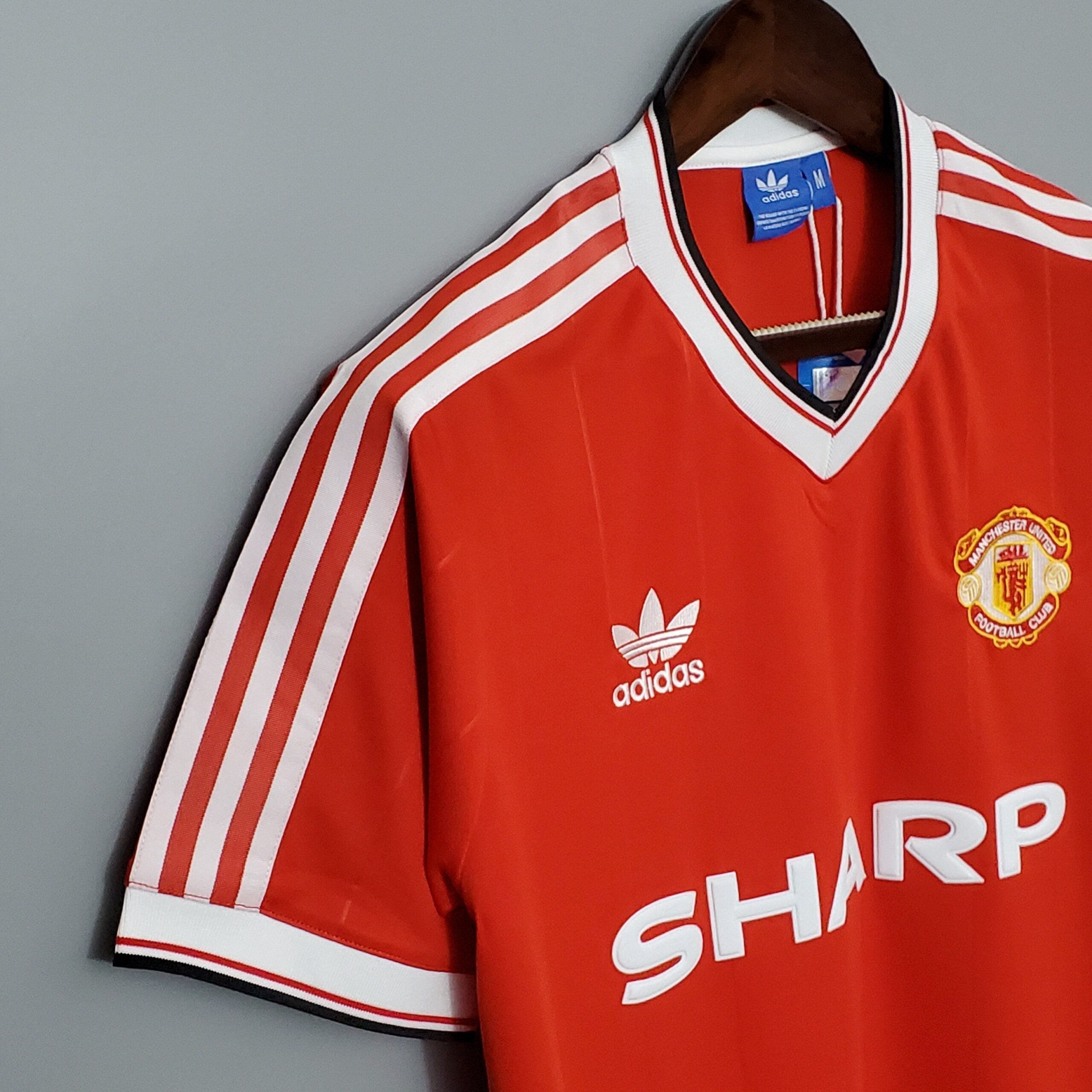 Manchester United Maillot Rétro 83/84